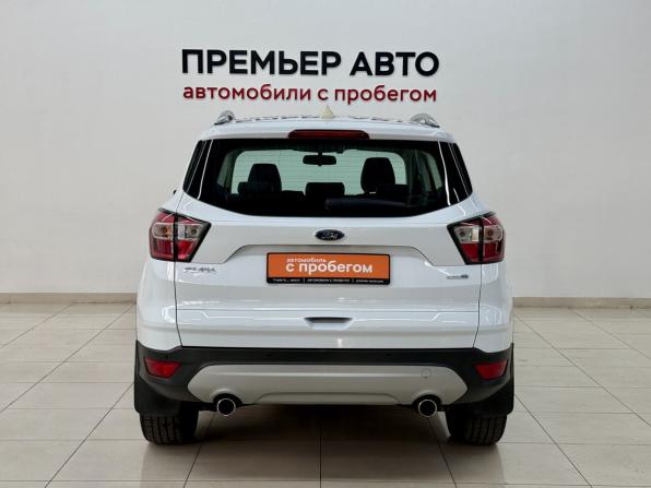 Ford Kuga II Рестайлинг с пробегом 2018 года, цена 1 635 000 рублей, 125898 км, внедорожник, Автокод Объявления