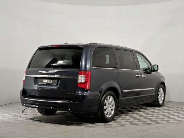 Chrysler Voyager V Рестайлинг с пробегом 2014 года, цена 1 500 000 рублей, 234066 км, минивэн, Автокод Объявления