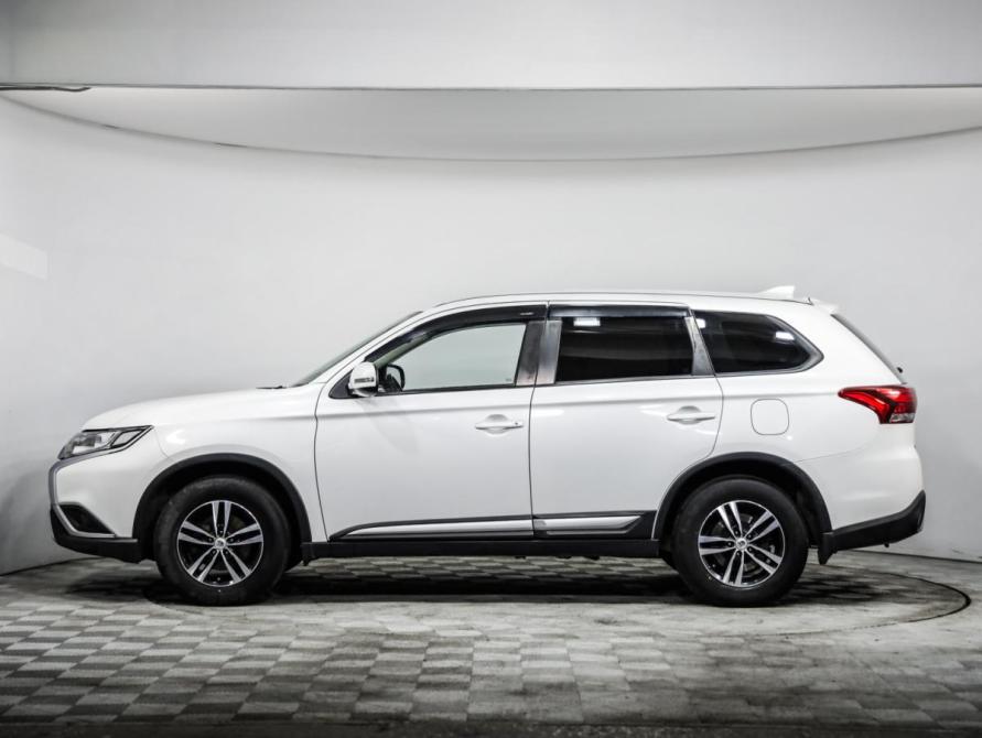 Mitsubishi Outlander III Рестайлинг 3 Санкт-Петербург  - изображение 8