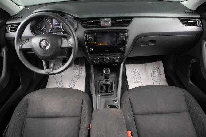 Skoda Octavia III (A7) Рестайлинг с пробегом 2019 года, цена 1 469 000 рублей, 132000 км, лифтбек, Автокод Объявления