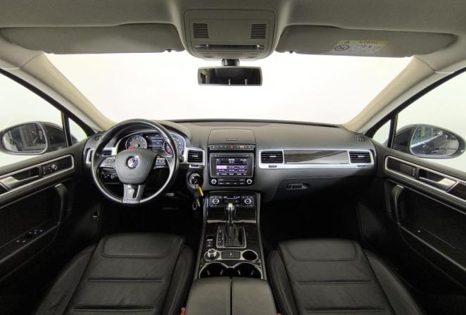 Volkswagen Touareg II Рестайлинг с пробегом 2016 года, цена 3 200 000 рублей, 192998 км, внедорожник, Автокод Объявления