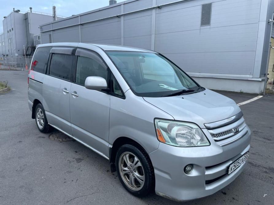 Toyota Noah I (R60) Санкт-Петербург  - изображение 3