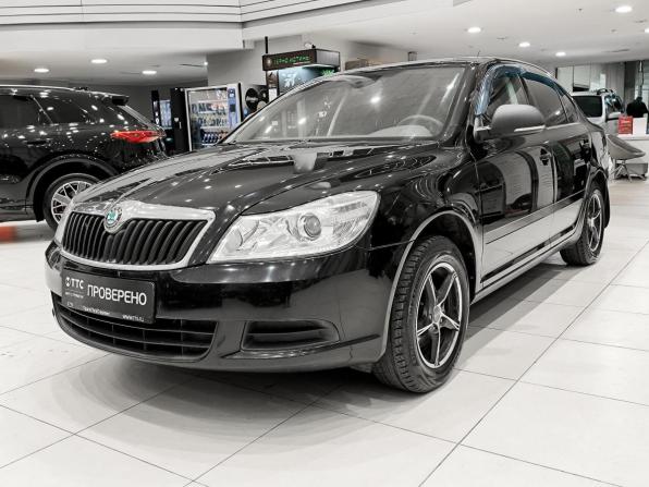 Skoda Octavia II (A5) Рестайлинг с пробегом 2013 года, цена 650 000 рублей, 220766 км, лифтбек, Автокод Объявления