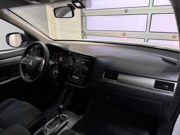 Mitsubishi Outlander III с пробегом 2013 года, цена 1 329 000 рублей, 118600 км, внедорожник, Автокод Объявления