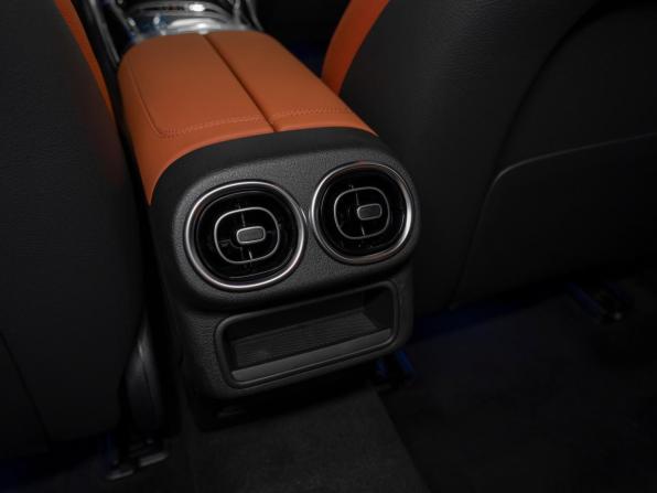 Mercedes-Benz GLC II (X254) с пробегом 2026 года, цена 9 300 000 рублей, 17 км, внедорожник, Автокод Объявления