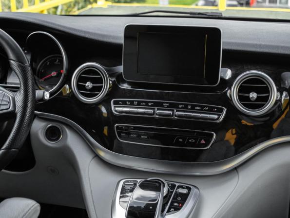Mercedes-Benz V-Класс III (W447) с пробегом 2019 года, цена 4 200 000 рублей, 172000 км, минивэн, Автокод Объявления