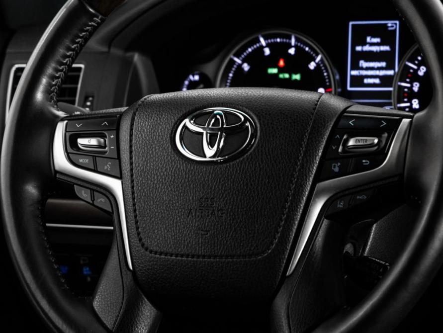 Toyota Land Cruiser 200 Series Рестайлинг 2 Санкт-Петербург  - изображение 13