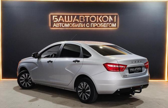 Lada (ВАЗ) Vesta I с пробегом 2019 года, цена 799 000 рублей, 122680 км, седан, Автокод Объявления