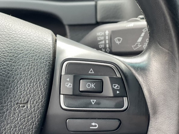 Volkswagen Tiguan I Рестайлинг с пробегом 2011 года, цена 1 070 000 рублей, 218570 км, внедорожник, Автокод Объявления