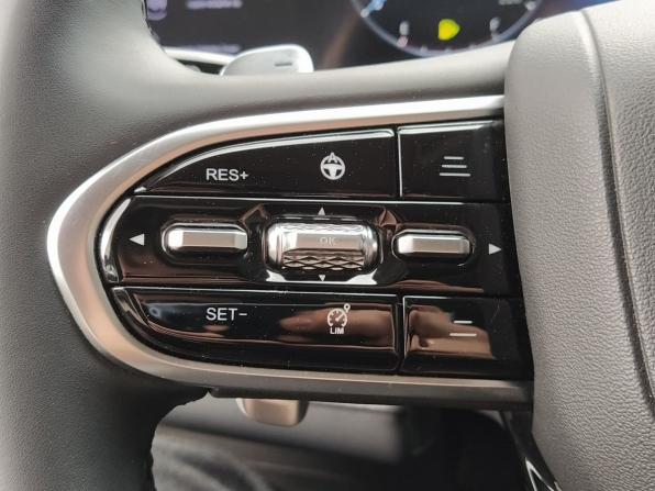 Chery Arrizo 8 с пробегом 2025 года, цена 2 349 000 рублей, 12815 км, седан, Автокод Объявления