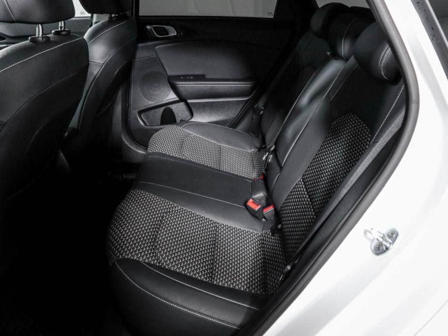 Kia Ceed III Рестайлинг Москва  - изображение 11