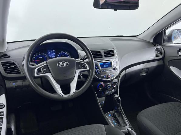 Hyundai Solaris I Рестайлинг с пробегом 2016 года, цена 1 127 000 рублей, 161167 км, хэтчбек, Автокод Объявления