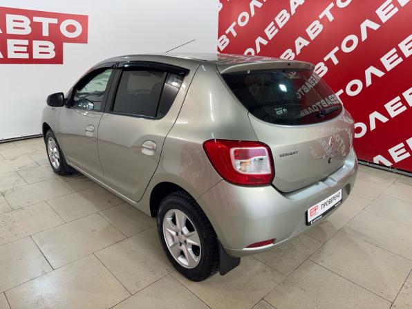 Renault Sandero II с пробегом 2014 года, цена 799 000 рублей, 146216 км, хэтчбек, Автокод Объявления