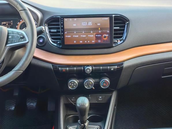 Lada (ВАЗ) Vesta I Рестайлинг (NG) с пробегом 2023 года, цена 1 325 000 рублей, 18000 км, седан, Автокод Объявления