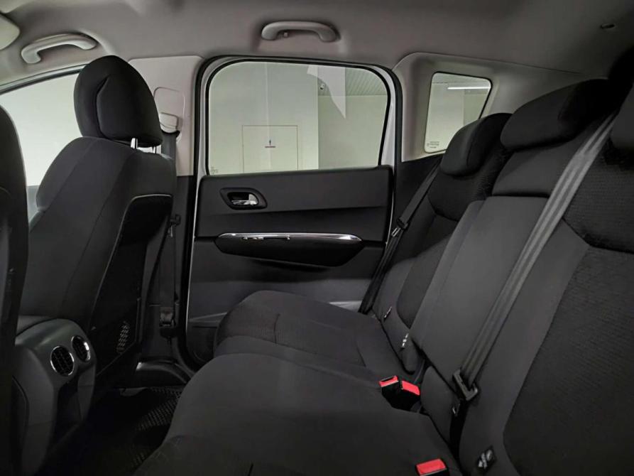 Peugeot 3008 I Рестайлинг Казань  - изображение 15