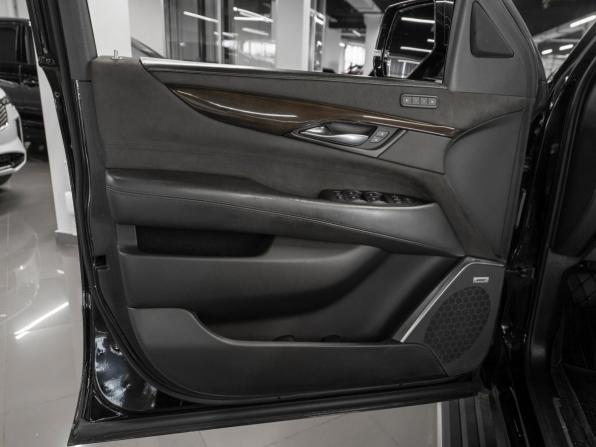 Cadillac Escalade IV с пробегом 2020 года, цена 5 190 000 рублей, 154519 км, внедорожник, Автокод Объявления