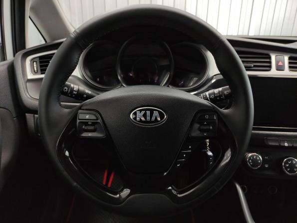 Kia Ceed II с пробегом 2013 года, цена 785 000 рублей, 193111 км, хэтчбек, Автокод Объявления