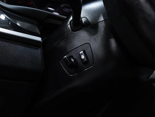 BMW 5 серии VI (F10/F11/F07) Рестайлинг с пробегом 2013 года, цена 1 919 000 рублей, 374492 км, седан, Автокод Объявления