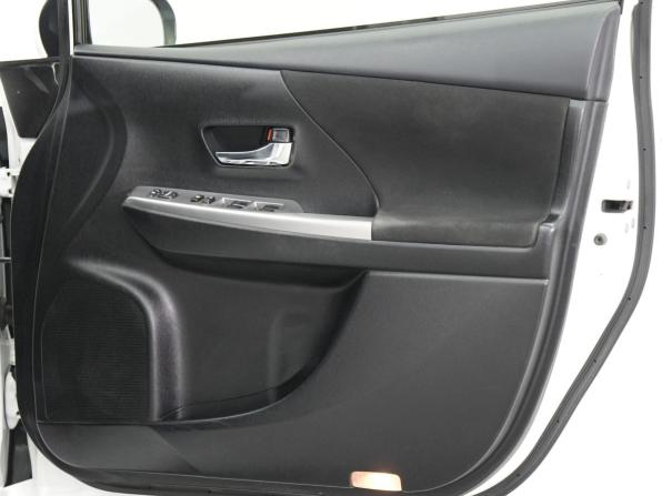 Toyota Prius Alpha I (ZVW40/41) Рестайлинг с пробегом 2014 года, цена 1 200 000 рублей, 209897 км, универсал, Автокод Объявления