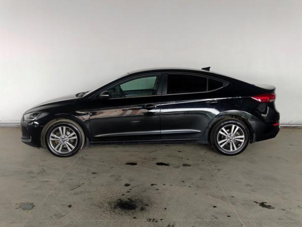 Hyundai Elantra VI (AD) с пробегом 2018 года, цена 1 345 000 рублей, 201723 км, седан, Автокод Объявления