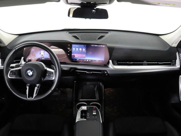 BMW X2 II (U10) с пробегом 2024 года, цена 4 949 000 рублей, 17000 км, внедорожник, Автокод Объявления