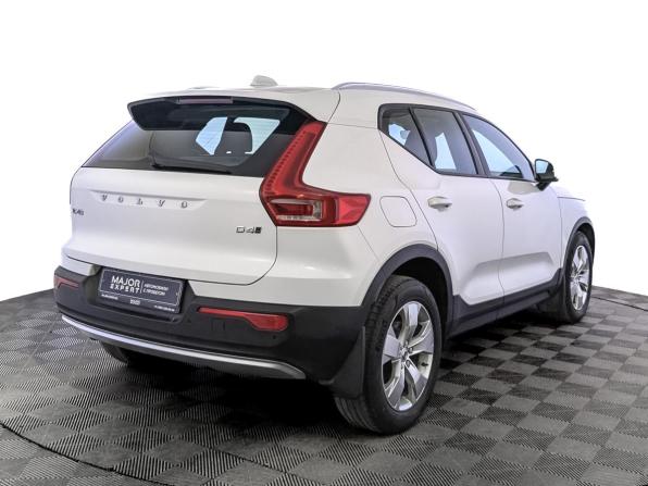 Volvo XC40 I с пробегом 2018 года, цена 2 850 000 рублей, 132629 км, внедорожник, Автокод Объявления