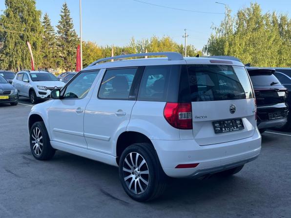Skoda Yeti I Рестайлинг с пробегом 2014 года, цена 1 020 000 рублей, 205000 км, внедорожник, Автокод Объявления
