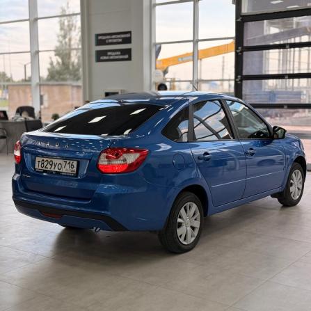 Lada (ВАЗ) Granta I Рестайлинг с пробегом 2022 года, цена 671 000 рублей, 111892 км, хэтчбек, Автокод Объявления