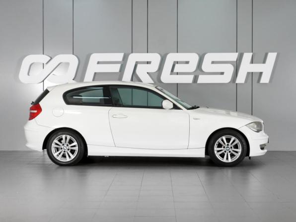 BMW 1 серии I (E81/E82/E87/E88) Рестайлинг с пробегом 2010 года, цена 809 000 рублей, 259272 км, хэтчбек, Автокод Объявления