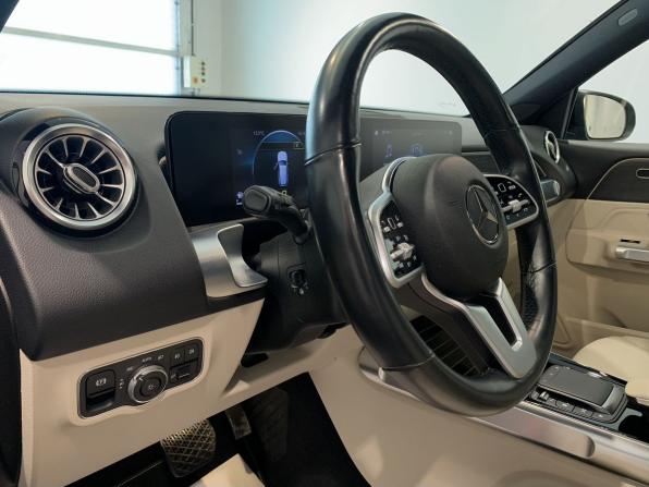 Mercedes-Benz GLB I (X247) с пробегом 2020 года, цена 3 999 000 рублей, 37675 км, внедорожник, Автокод Объявления