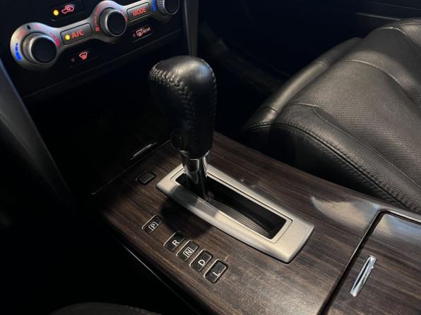 Nissan Teana II (J32) Рестайлинг с пробегом 2013 года, цена 1 060 000 рублей, 231285 км, седан, Автокод Объявления