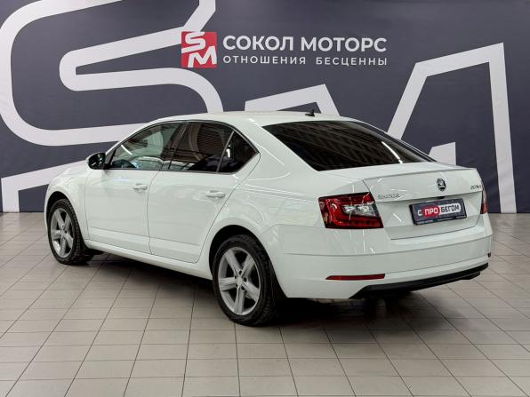 Skoda Octavia III (A7) Рестайлинг с пробегом 2017 года, цена 2 149 900 рублей, 177000 км, лифтбек, Автокод Объявления