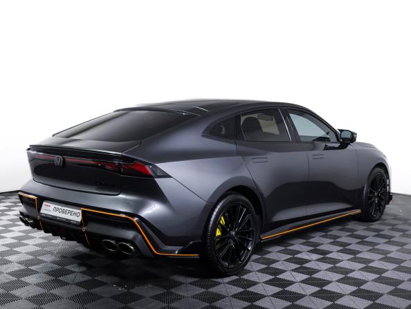 Changan UNI-V I с пробегом 2022 года, цена 2 490 000 рублей, 65990 км, лифтбек, Автокод Объявления