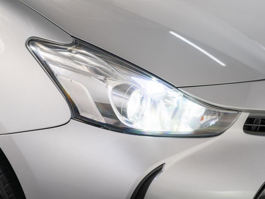 Toyota Prius Alpha I (ZVW40/41) Рестайлинг Иркутск  - изображение 21