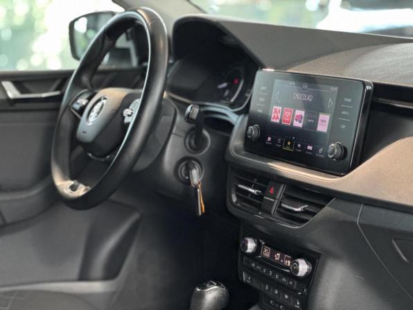 Skoda Rapid II с пробегом 2021 года, цена 1 650 000 рублей, 36820 км, лифтбек, Автокод Объявления