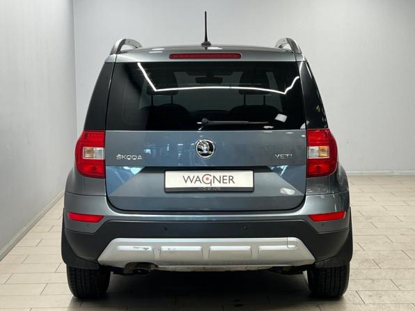 Skoda Yeti I Рестайлинг с пробегом 2017 года, цена 1 030 000 рублей, 156334 км, внедорожник, Автокод Объявления