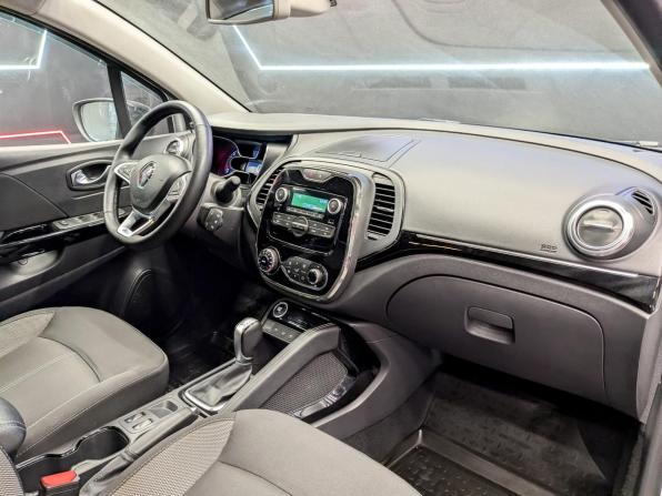 Renault Kaptur I Рестайлинг с пробегом 2021 года, цена 1 390 000 рублей, 155254 км, внедорожник, Автокод Объявления