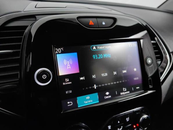 Renault Kaptur I Рестайлинг с пробегом 2020 года, цена 1 638 000 рублей, 125000 км, внедорожник, Автокод Объявления