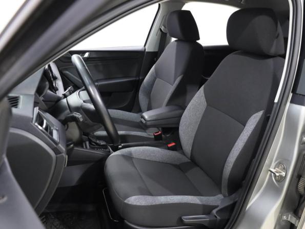 Skoda Rapid II с пробегом 2021 года, цена 1 629 500 рублей, 112446 км, лифтбек, Автокод Объявления