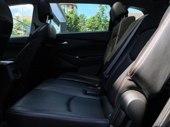 Chevrolet Orlando II с пробегом 2020 года, цена 2 190 000 рублей, 33475 км, компактвэн, Автокод Объявления