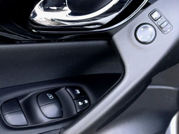 Nissan Qashqai II с пробегом 2016 года, цена 1 649 000 рублей, 112637 км, внедорожник, Автокод Объявления
