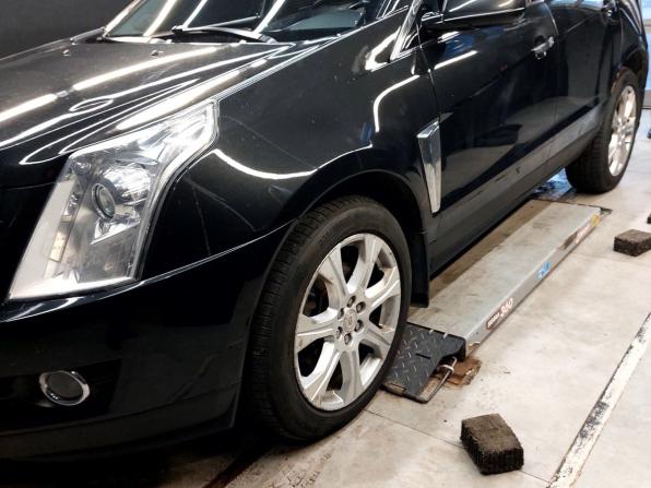 Cadillac SRX II Рестайлинг с пробегом 2014 года, цена 1 050 000 рублей, 170615 км, внедорожник, Автокод Объявления