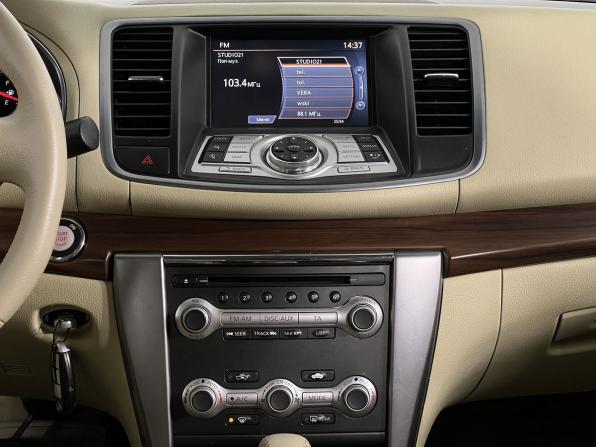 Nissan Teana II (J32) Рестайлинг с пробегом 2011 года, цена 999 999 рублей, 271842 км, седан, Автокод Объявления