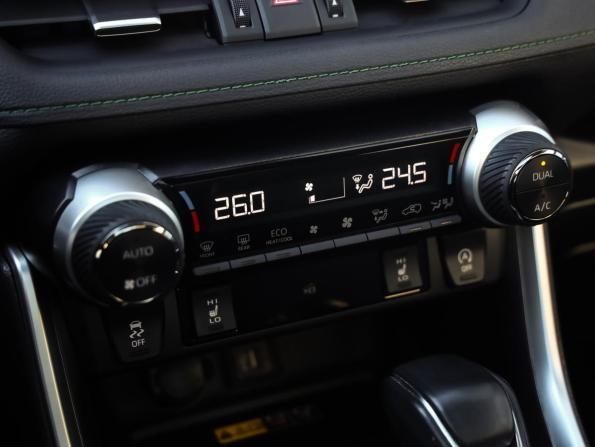 Toyota RAV4 V (XA50) с пробегом 2025 года, цена 3 774 777 рублей, 25000 км, внедорожник, Автокод Объявления
