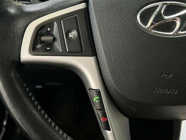 Hyundai Solaris I с пробегом 2011 года, цена 890 000 рублей, 96298 км, седан, Автокод Объявления