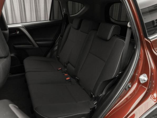 Toyota RAV4 IV (XA40) Рестайлинг с пробегом 2016 года, цена 1 920 000 рублей, 206271 км, внедорожник, Автокод Объявления