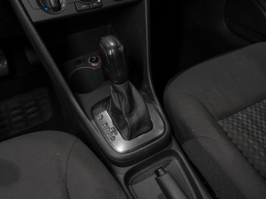 Volkswagen Polo V Рестайлинг Москва  - изображение 13