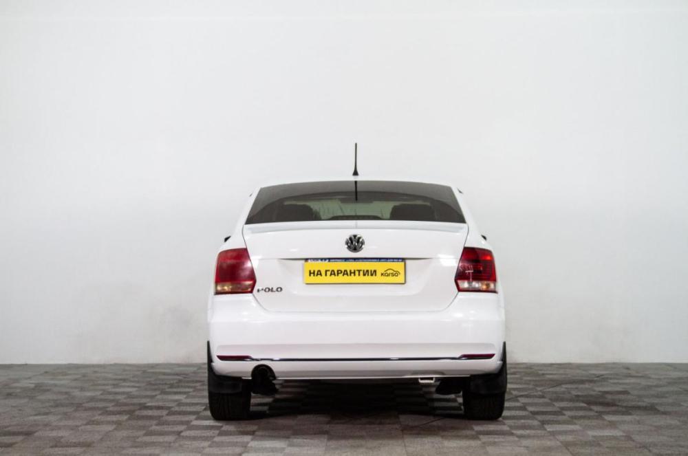 Volkswagen Polo V Рестайлинг Сургут  - изображение 6