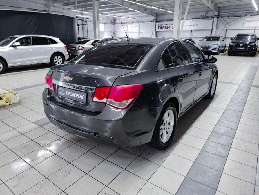 Chevrolet Cruze I Рестайлинг Набережные Челны  - изображение 6