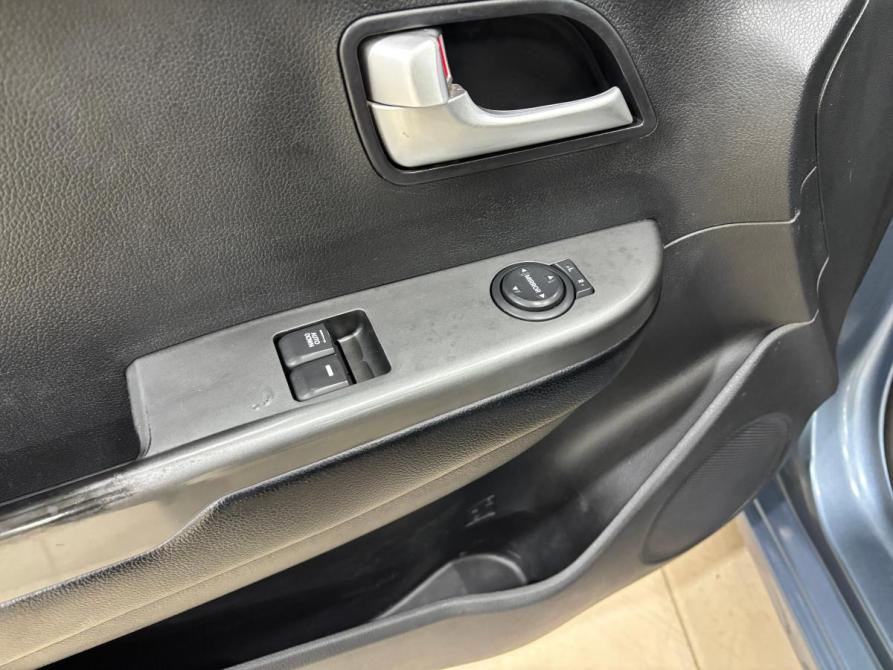 Kia Rio III Альметьевск  - изображение 11